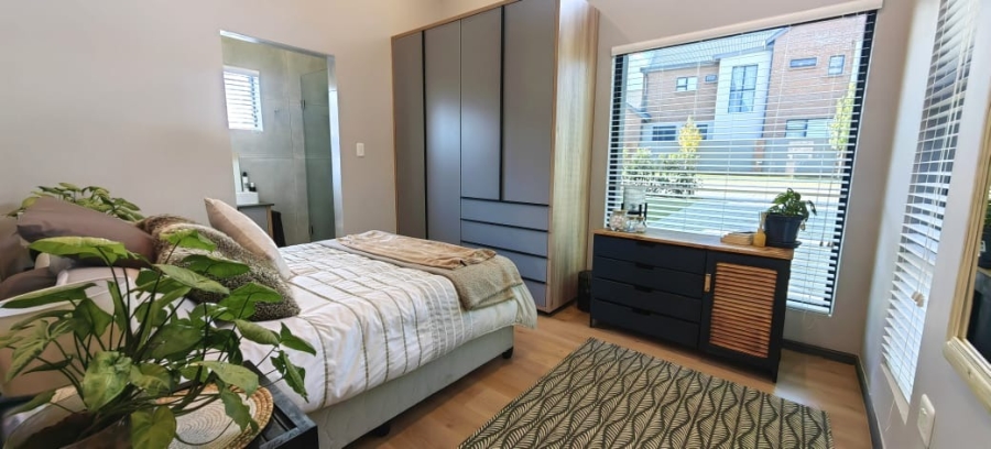 4 Bedroom Property for Sale in De Land Estate North West